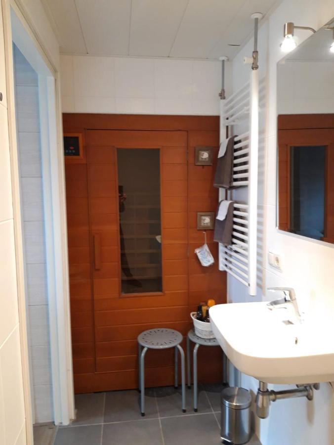 B&B Stripsein Wijnjewoude Kültér fotó